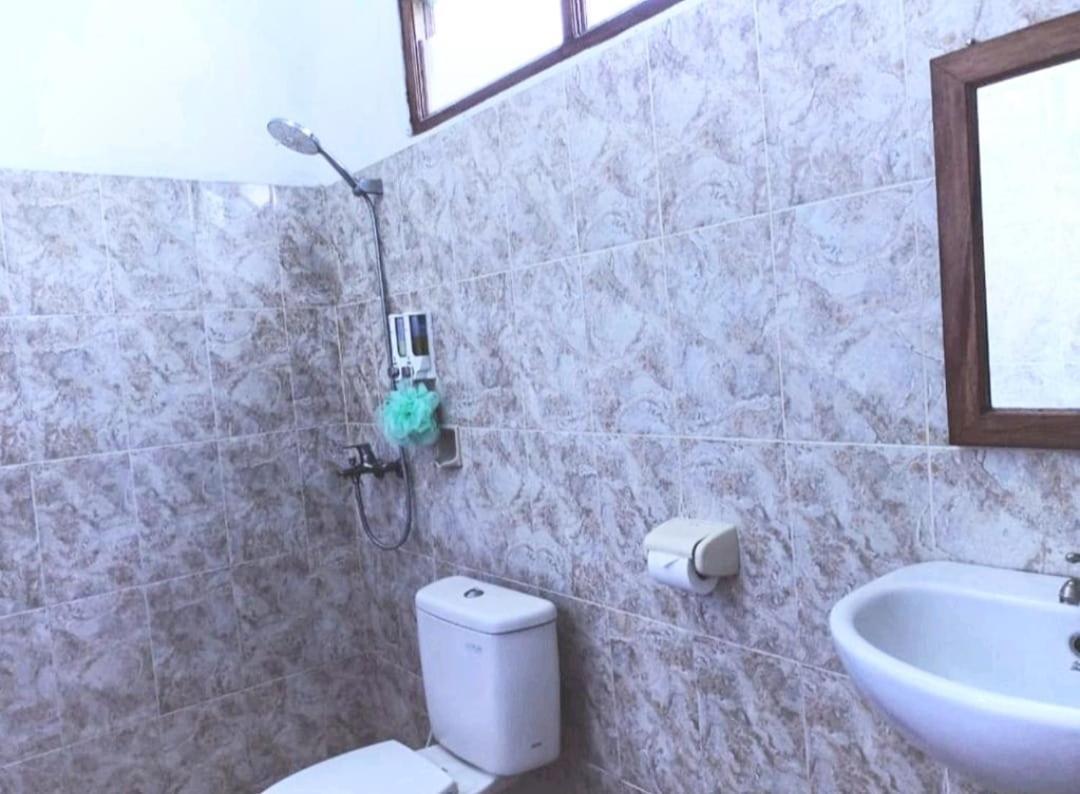 Green Palace Homestay Batununggul 외부 사진