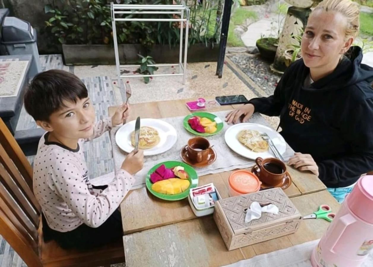 Green Palace Homestay Batununggul 외부 사진