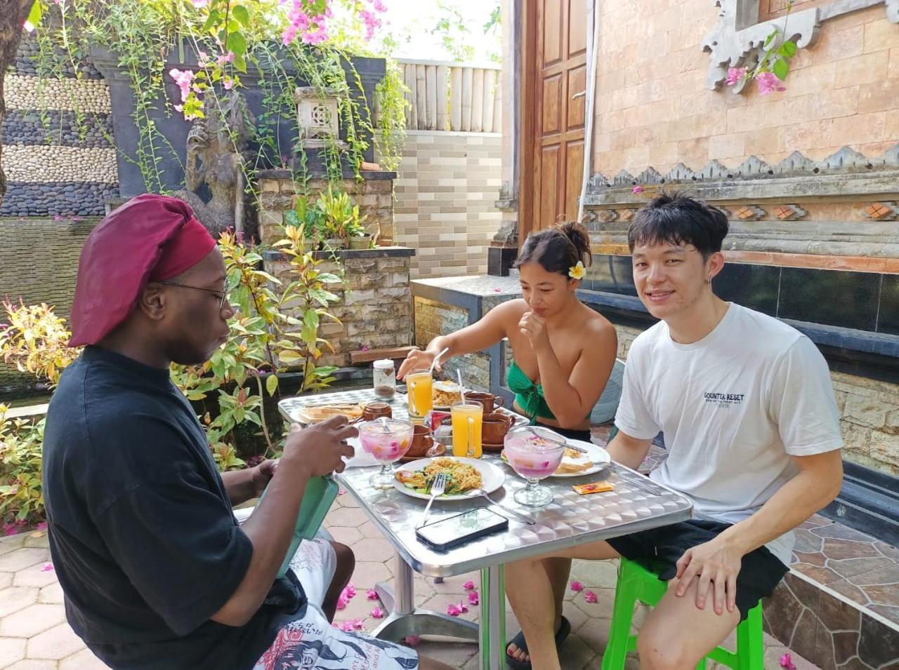 Green Palace Homestay Batununggul 외부 사진